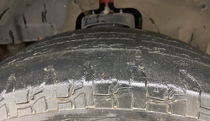 2020 Mahindra Thar LX D AT 4WD HT, Diesel, Automatic, 63,378 km, Left Front Tyre Tread