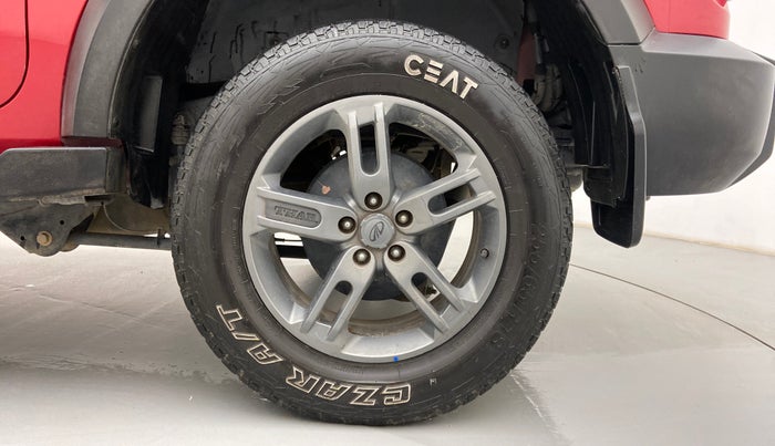 2020 Mahindra Thar LX D AT 4WD HT, Diesel, Automatic, 63,378 km, Left Rear Wheel