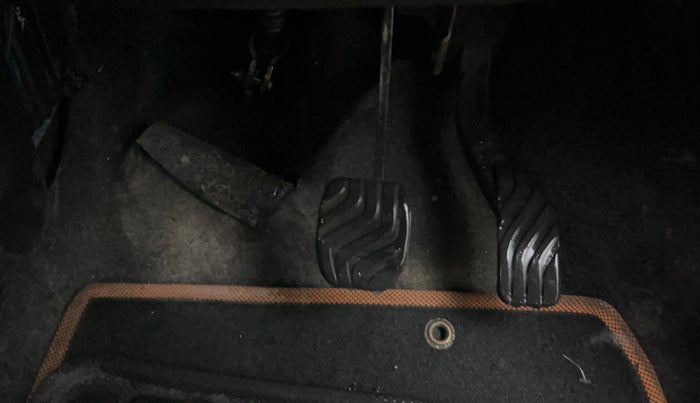 2020 Renault Kwid CLIMBER 1.0 AMT (O), Petrol, Automatic, 54,022 km, Pedals