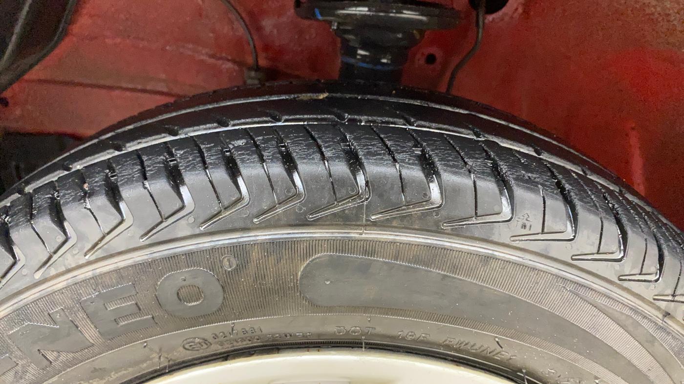 2022 Maruti Alto K10 LXI, Petrol, Manual, 37,622 km, Left Front Tyre Tread