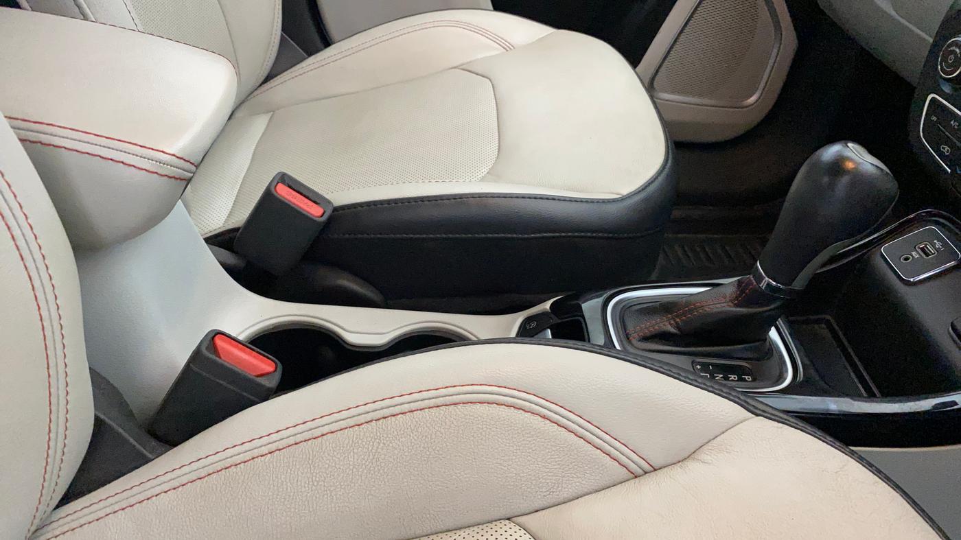 2020 Jeep Compass LIMITED PLUS PETROL AT, Petrol, Automatic, 81,155 km, Gear Lever