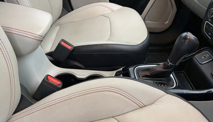 2020 Jeep Compass LIMITED PLUS PETROL AT, Petrol, Automatic, 81,155 km, Gear Lever
