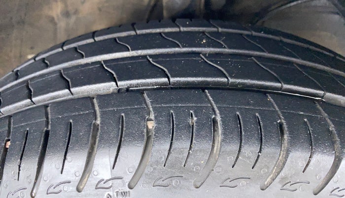 2019 Maruti Baleno DELTA 1.2 K12, Petrol, Manual, 26,515 km, Right Front Tyre Tread