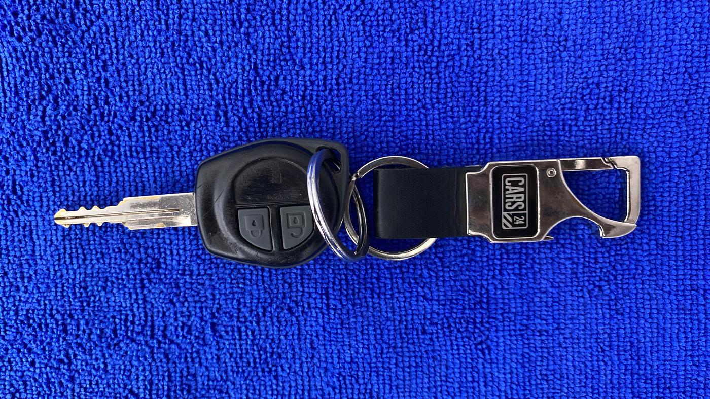 2019 Maruti Alto VXI, Petrol, Manual, 53,633 km, Key Close Up