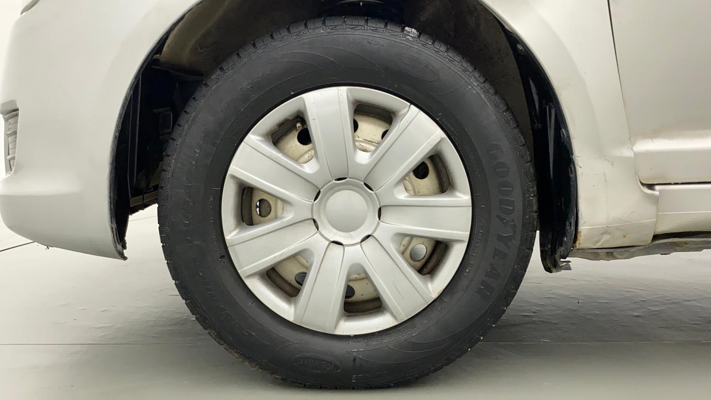 2011 Maruti Swift Dzire LXI, Petrol, Manual, 98,652 km, Left Front Wheel