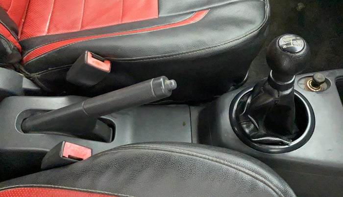2011 Maruti Swift Dzire LXI, Petrol, Manual, 98,652 km, Gear Lever