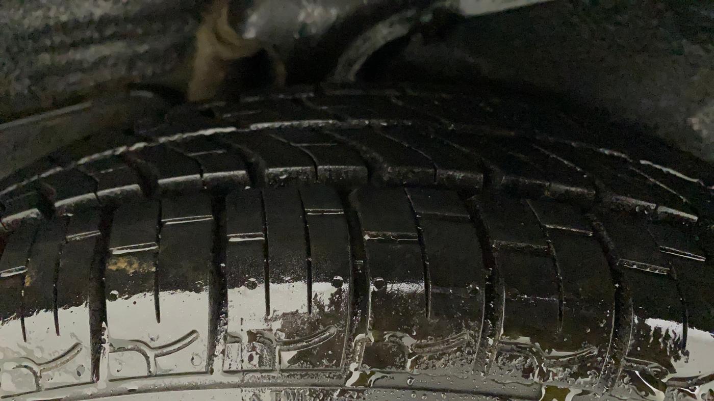 2010 Hyundai i10 SPORTZ (O) 1.2, Petrol, Manual, 91,968 km, Left Rear Tyre Tread
