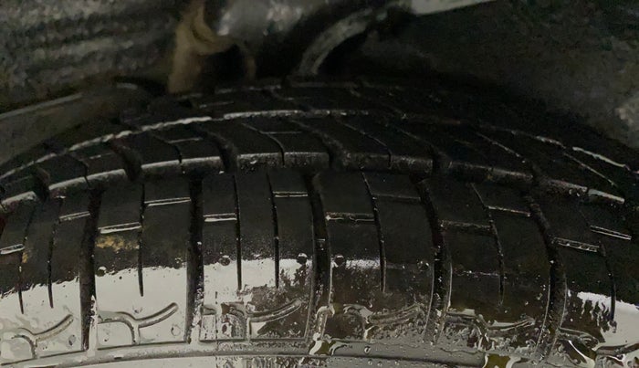 2010 Hyundai i10 SPORTZ (O) 1.2, Petrol, Manual, 91,968 km, Left Rear Tyre Tread