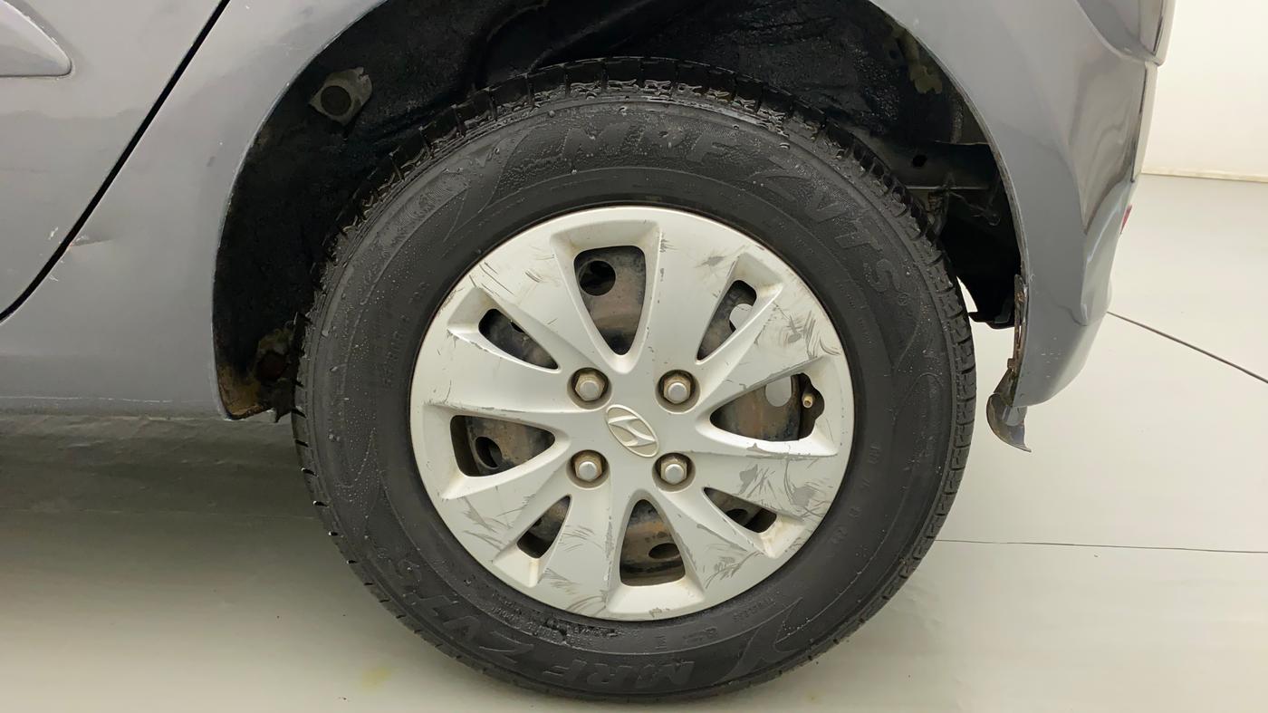 2010 Hyundai i10 SPORTZ (O) 1.2, Petrol, Manual, 91,968 km, Left Rear Wheel