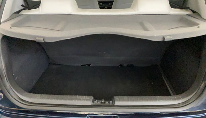 2020 Hyundai GRAND I10 NIOS SPORTZ AMT 1.2 KAPPA VTVT, Petrol, Automatic, 43,991 km, Boot Inside