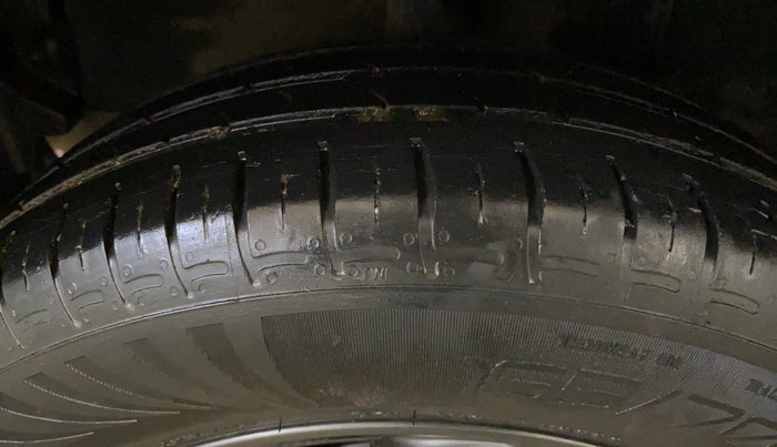 2020 Hyundai GRAND I10 NIOS SPORTZ AMT 1.2 KAPPA VTVT, Petrol, Automatic, 43,991 km, Right Rear Tyre Tread