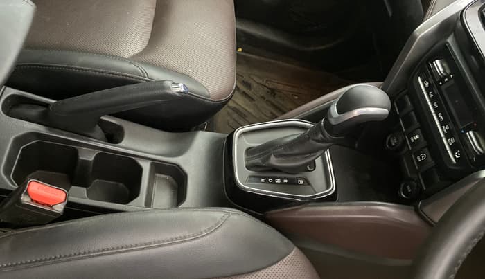 2022 Maruti Grand Vitara ALPHA SMART HYBRID AT, Petrol, Automatic, 34,828 km, Gear Lever