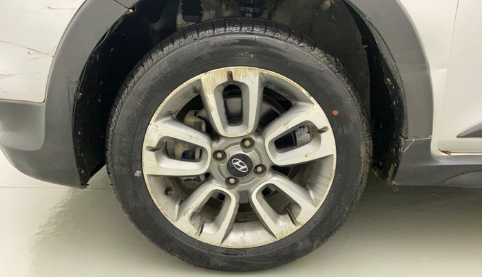 2016 Hyundai i20 Active 1.2 SX, Petrol, Manual, 46,071 km, Left Front Wheel