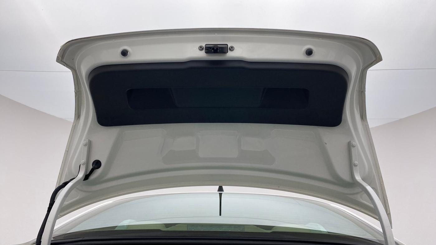 2021 Volkswagen Vento HIGHLINE PLUS 1.0 TSI AT, Petrol, Automatic, 14,335 km, Boot Door Open