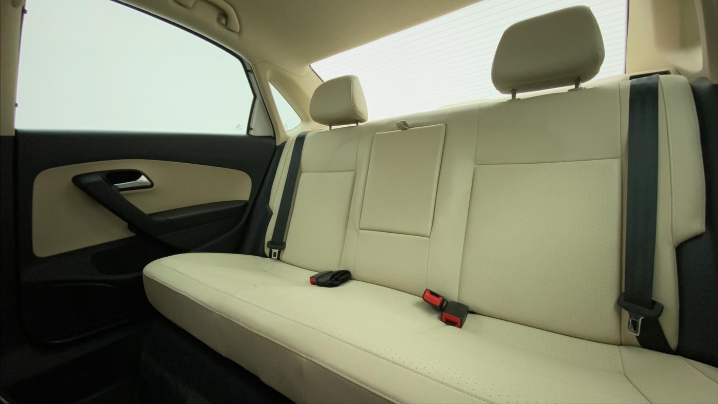 2021 Volkswagen Vento HIGHLINE PLUS 1.0 TSI AT, Petrol, Automatic, 14,335 km, Right Side Rear Door Cabin