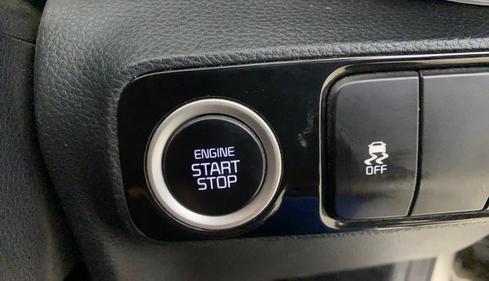 2022 KIA SONET HTK PLUS 1.0 IMT, Petrol, Manual, 75,237 km, Keyless Start/ Stop Button