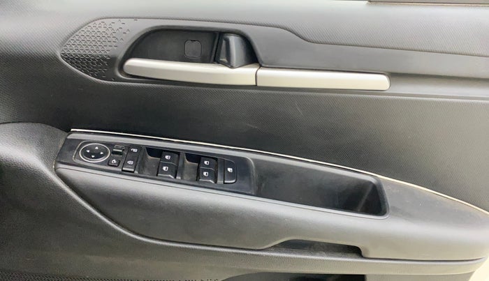 2022 KIA SONET HTK PLUS 1.0 IMT, Petrol, Manual, 75,237 km, Driver Side Door Panels Control