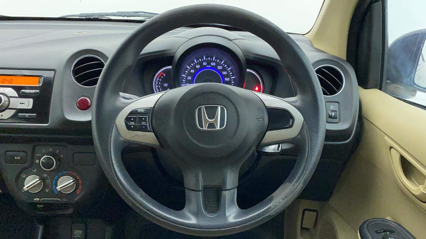 2016 Honda Amaze 1.2L I-VTEC S, CNG, Manual, 63,667 km, Steering Wheel Close Up