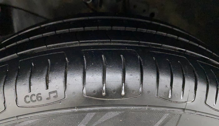 2016 Honda Amaze 1.2L I-VTEC S, Petrol, Manual, 63,667 km, Left Front Tyre Tread