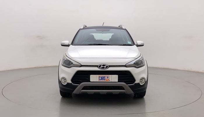 2017 Hyundai i20 Active 1.2 SX DUAL TONE, Petrol, Manual, 52,887 km, Front