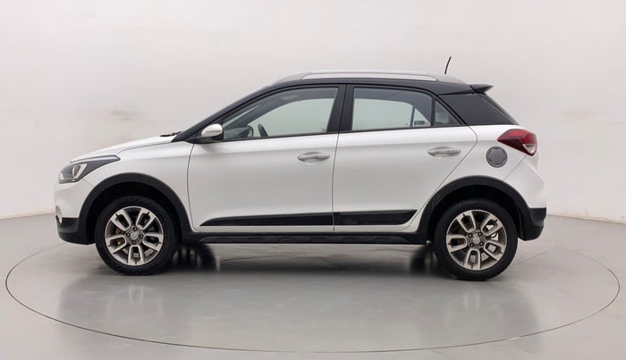 2017 Hyundai i20 Active 1.2 SX DUAL TONE, Petrol, Manual, 52,887 km, Left Side