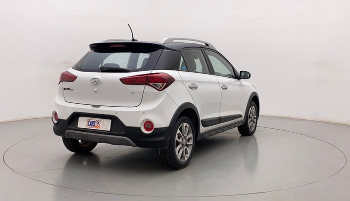 2017 Hyundai i20 Active 1.2 SX DUAL TONE, Petrol, Manual, 52,887 km, Right Back Diagonal