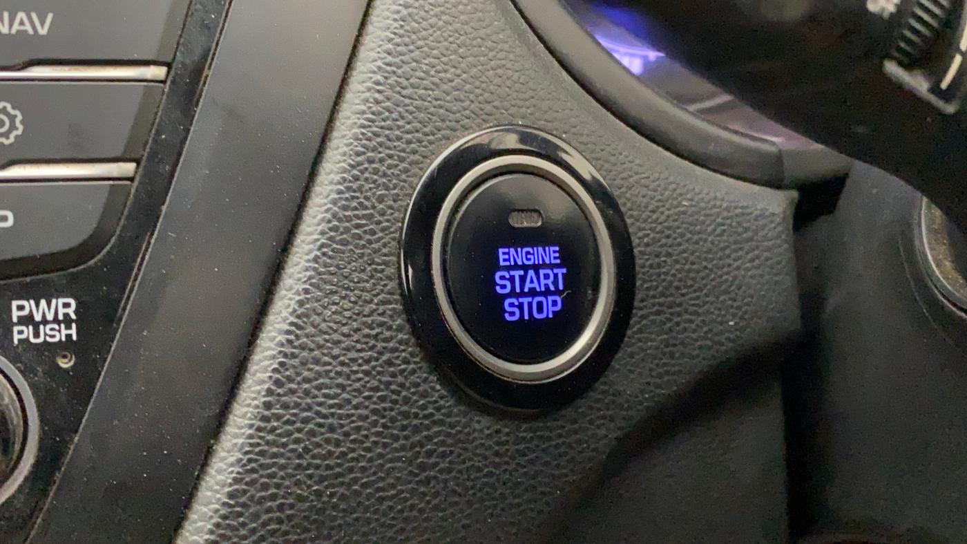 2017 Hyundai i20 Active 1.2 SX DUAL TONE, Petrol, Manual, 52,887 km, Keyless Start/ Stop Button
