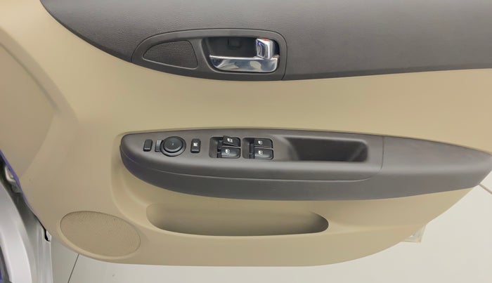 2012 Hyundai i20 ASTA 1.2, Petrol, Manual, 87,824 km, Driver Side Door Panels Control