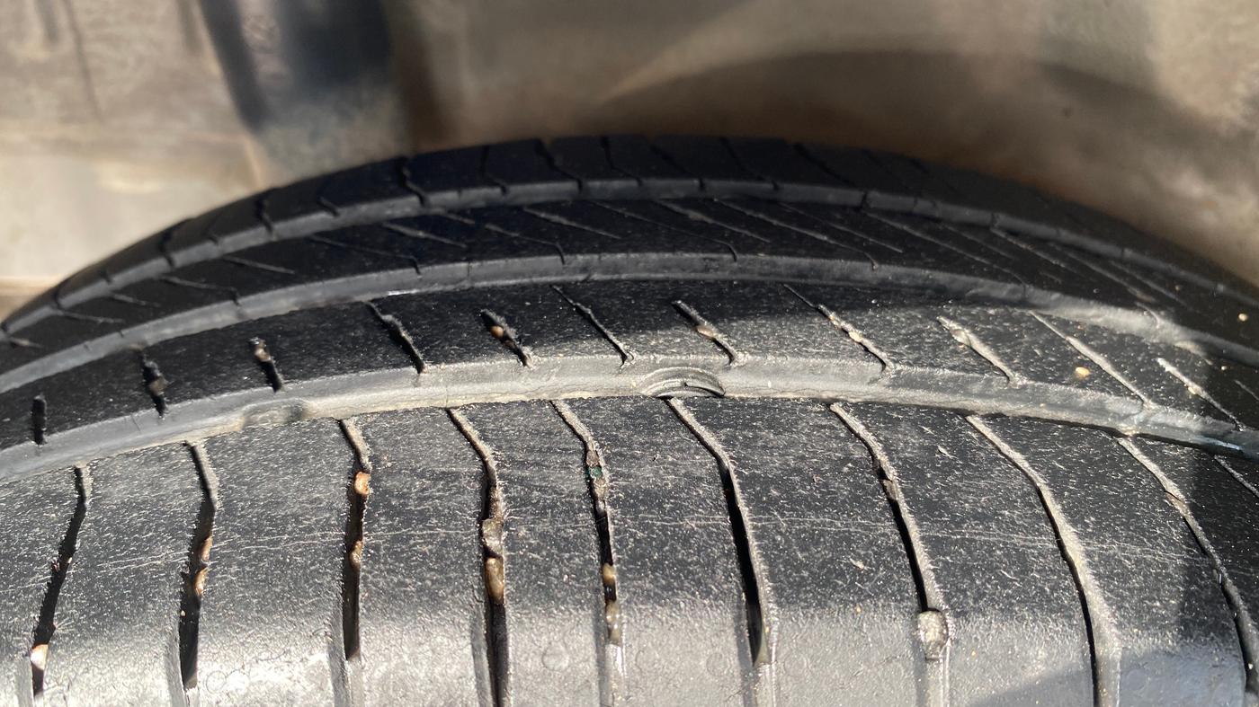 2013 Honda Brio S MT, Petrol, Manual, 88,516 km, Right Rear Tyre Tread