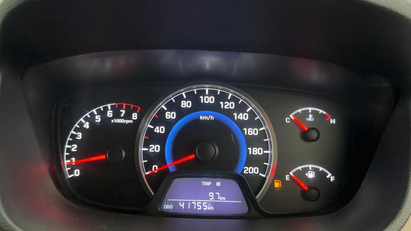 2015 Hyundai Grand i10 SPORTZ 1.2 KAPPA VTVT, Petrol, Manual, 41,745 km, Odometer Image