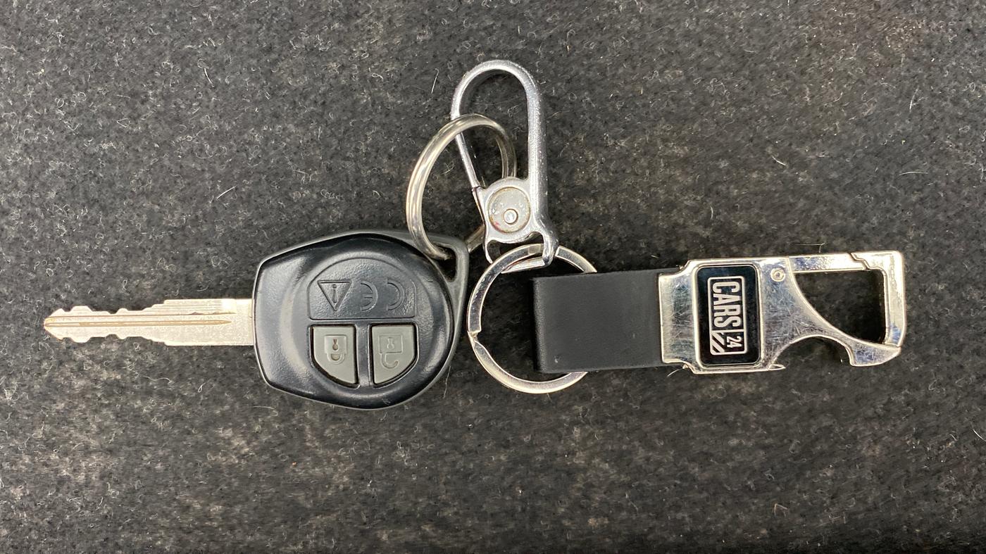 2019 Maruti S PRESSO VXI PLUS, Petrol, Manual, 30,741 km, Key Close Up