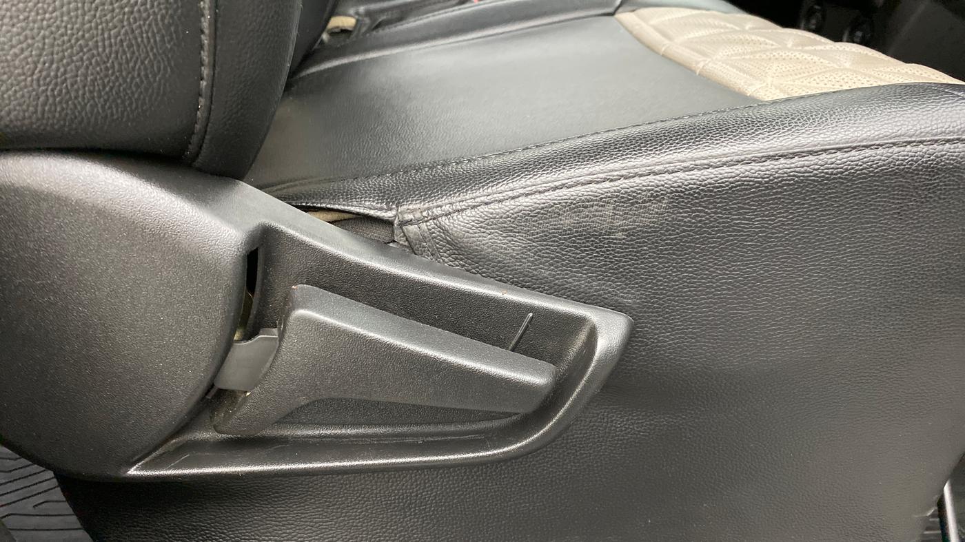 2019 Maruti S PRESSO VXI PLUS, Petrol, Manual, 30,741 km, Driver Side Adjustment Panel
