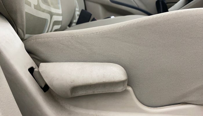 2020 Maruti Celerio VXI (O) CNG, CNG, Manual, 78,899 km, Driver Side Adjustment Panel