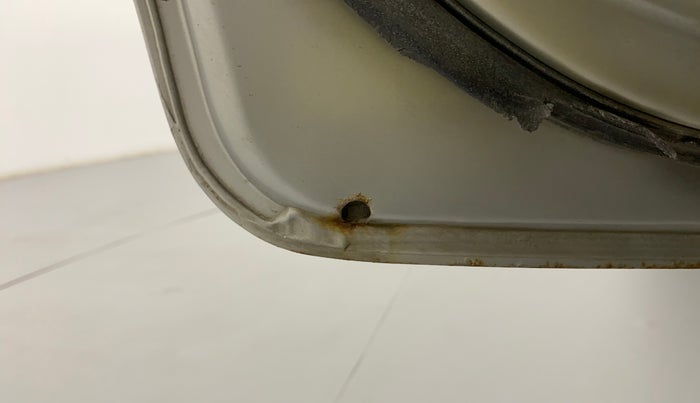 2016 Maruti Celerio VXI, Petrol, Manual, 76,510 km, Rear left door - Slight discoloration