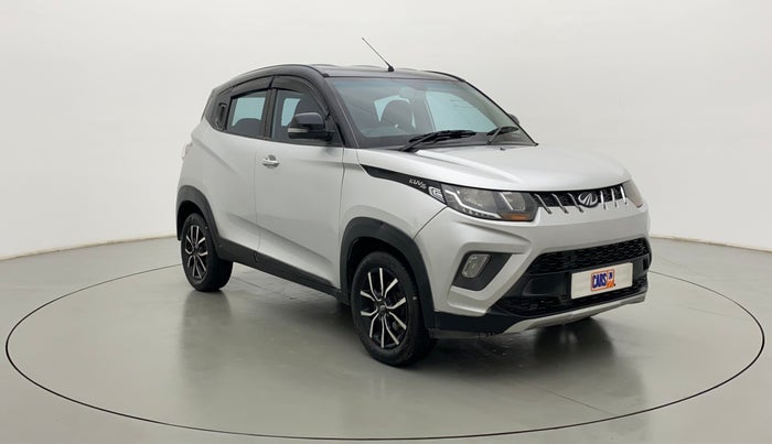 2017 Mahindra Kuv100 K8 6 STR DUAL TONE, Petrol, Manual, 95,346 km, Right Front Diagonal