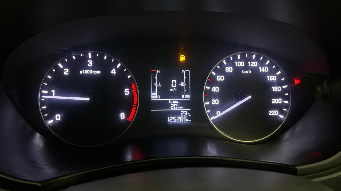 2015 Hyundai i20 Active 1.4 S, Diesel, Manual, 1,25,285 km, Odometer Image