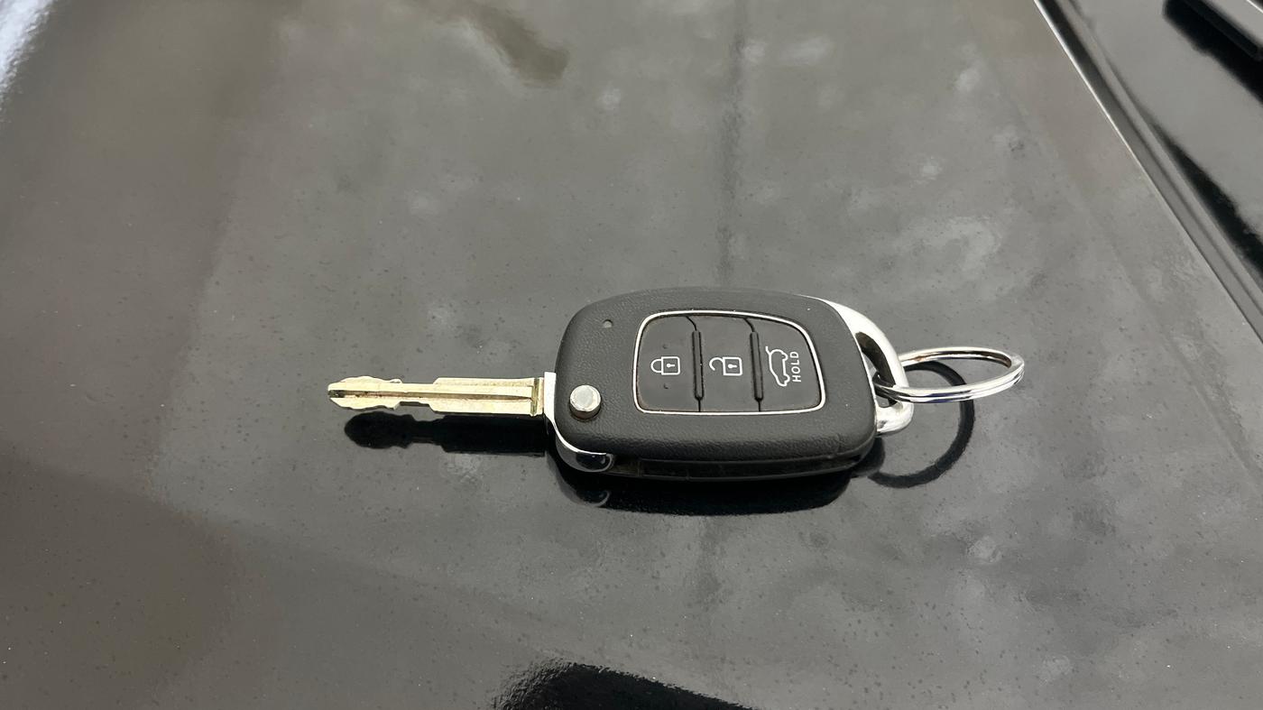 2015 Hyundai i20 Active 1.4 S, Diesel, Manual, 1,25,285 km, Key Close Up