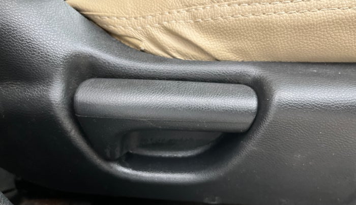 2015 Honda Jazz 1.2L I-VTEC V AT, Petrol, Automatic, 87,246 km, Driver Side Adjustment Panel