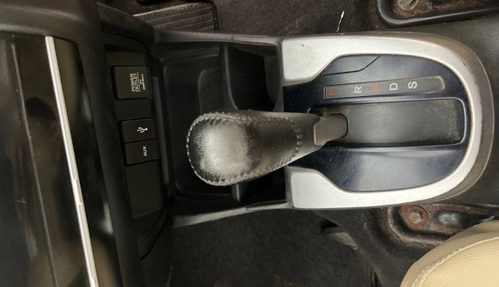 2015 Honda Jazz 1.2L I-VTEC V AT, Petrol, Automatic, 87,246 km, Gear Lever