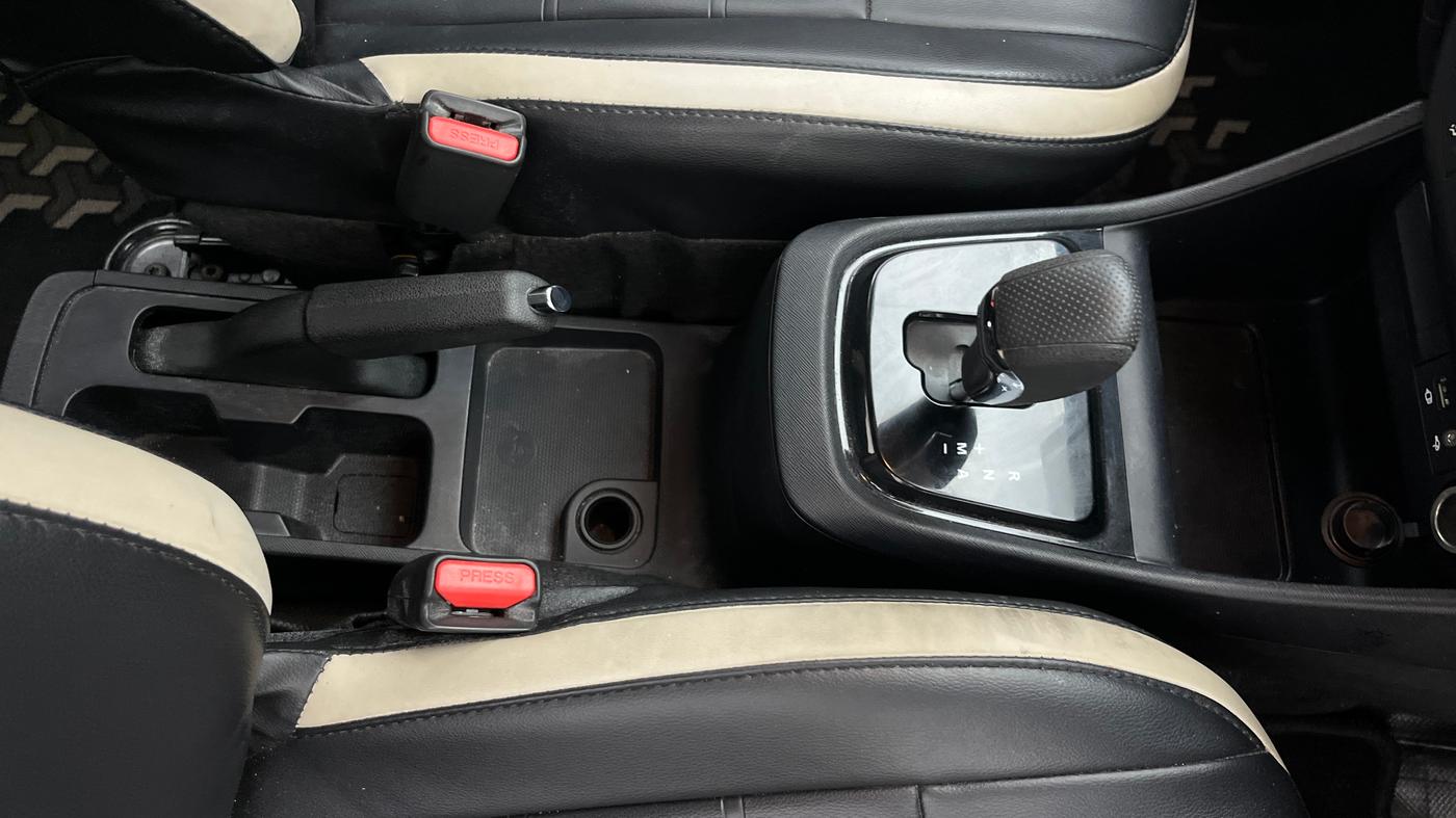 2022 Tata PUNCH ADVENTURE AMT, Petrol, Automatic, 24,678 km, Gear Lever