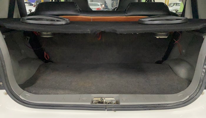 2014 Maruti Alto K10 LXI, Petrol, Manual, 81,246 km, Boot Inside