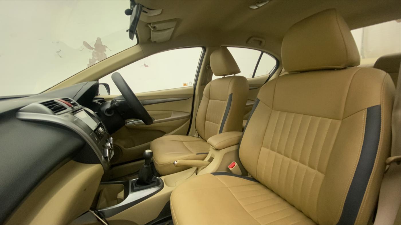 2013 Honda City 1.5L I-VTEC V MT, Petrol, Manual, 65,459 km, Right Side Front Door Cabin