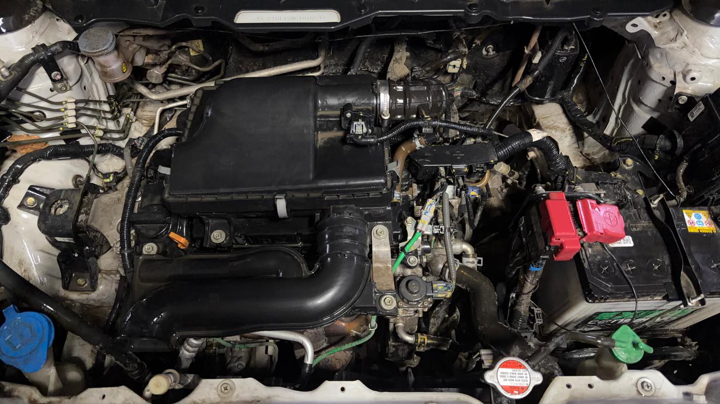 2022 Maruti BREZZA ZXI AT SMART HYBRID, Petrol, Automatic, 46,147 km, Engine View