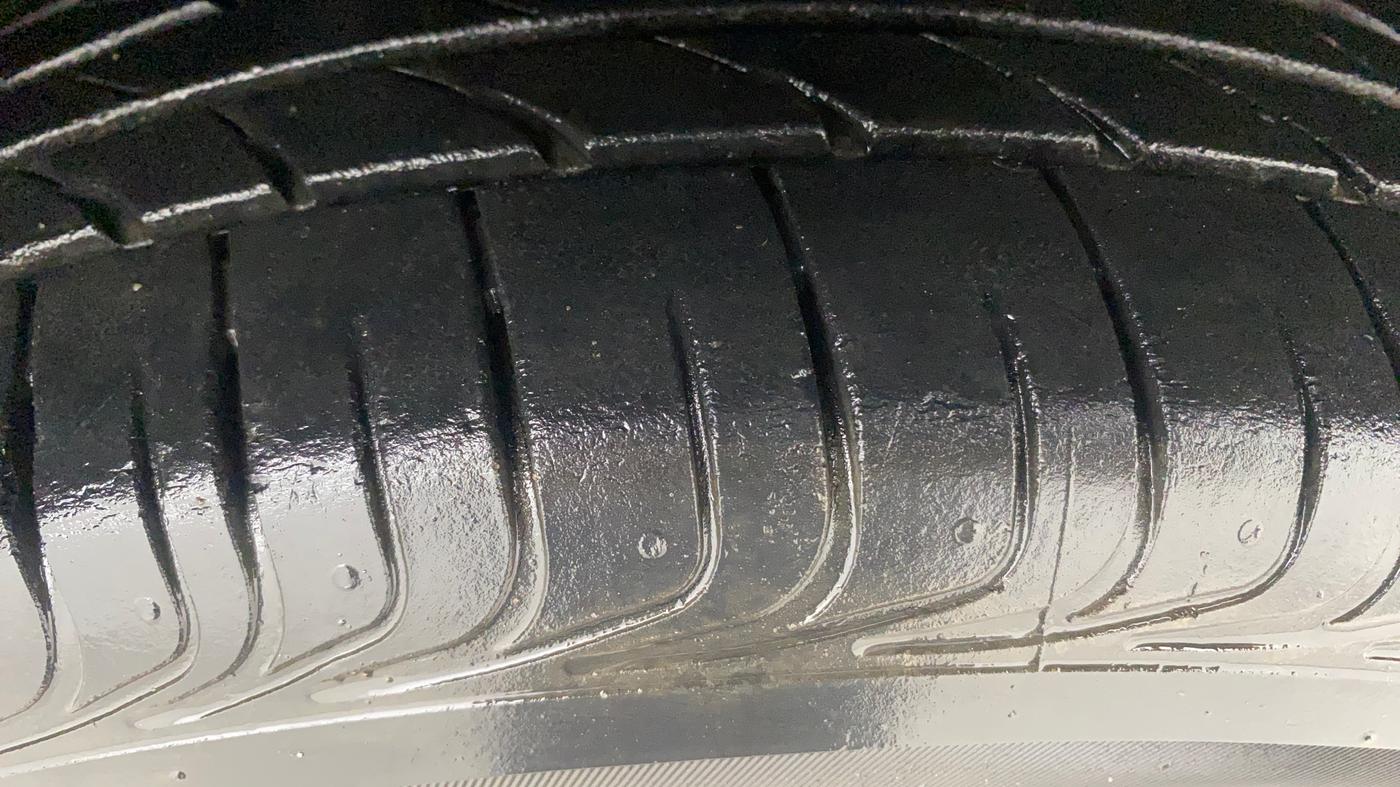 2018 Toyota YARIS G MT, Petrol, Manual, 37,733 km, Right Front Tyre Tread