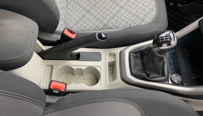 2021 Volkswagen TAIGUN HIGHLINE 1.0 TSI MT, Petrol, Manual, 39,044 km, Gear Lever