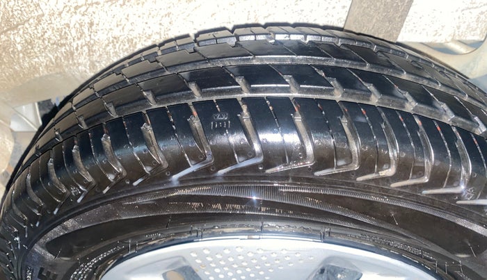 2025 Maruti Alto K10 VXi Plus (O) AGS, Petrol, Automatic, 2,714 km, Left Rear Tyre Tread