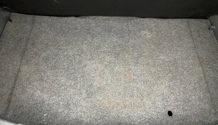 2018 Maruti Alto 800 LXI, Petrol, Manual, 38,693 km, Boot Inside