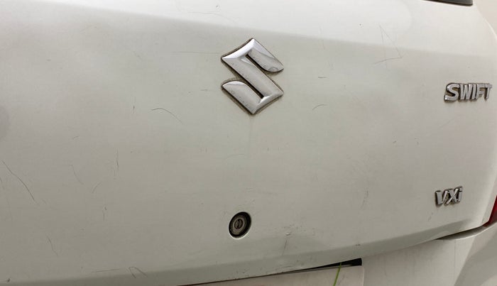 2013 Maruti Swift VXI, Petrol, Manual, 81,851 km, Dicky (Boot door) - Slightly dented