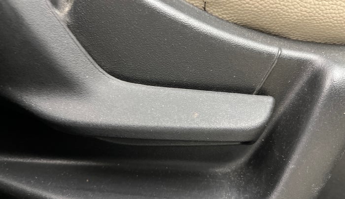 2022 Maruti New Wagon-R ZXI 1.2 AMT, Petrol, Automatic, 73,124 km, Driver Side Adjustment Panel