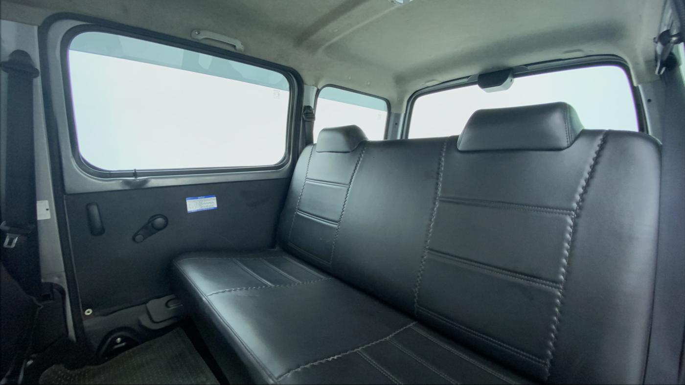 2018 Maruti Eeco 5 STR WITH AC PLUSHTR, Petrol, Manual, 29,607 km, Right Side Rear Door Cabin